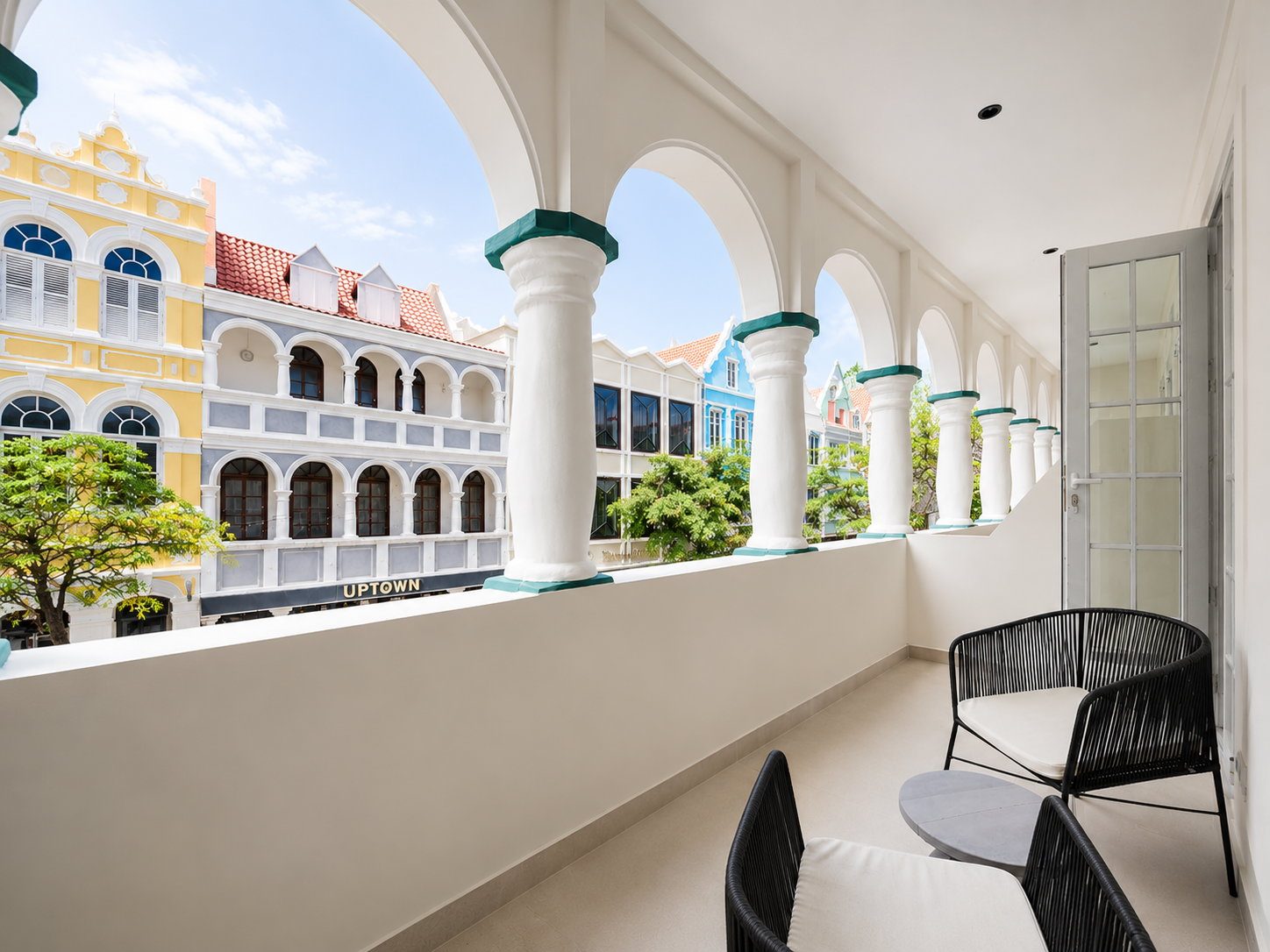 Signature King Room with Balcony at Majestic City Palace Hotel, Punda, Willemstad, Curaçao